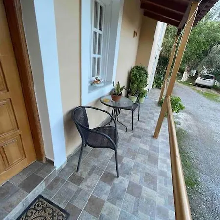 Апартаменты Maritina House *