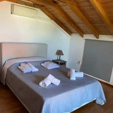 Апартаменты Maritina House *